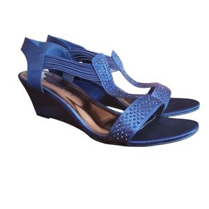 Brand New New York Transit Frolic Wedge Sandal in Navy Size 10
